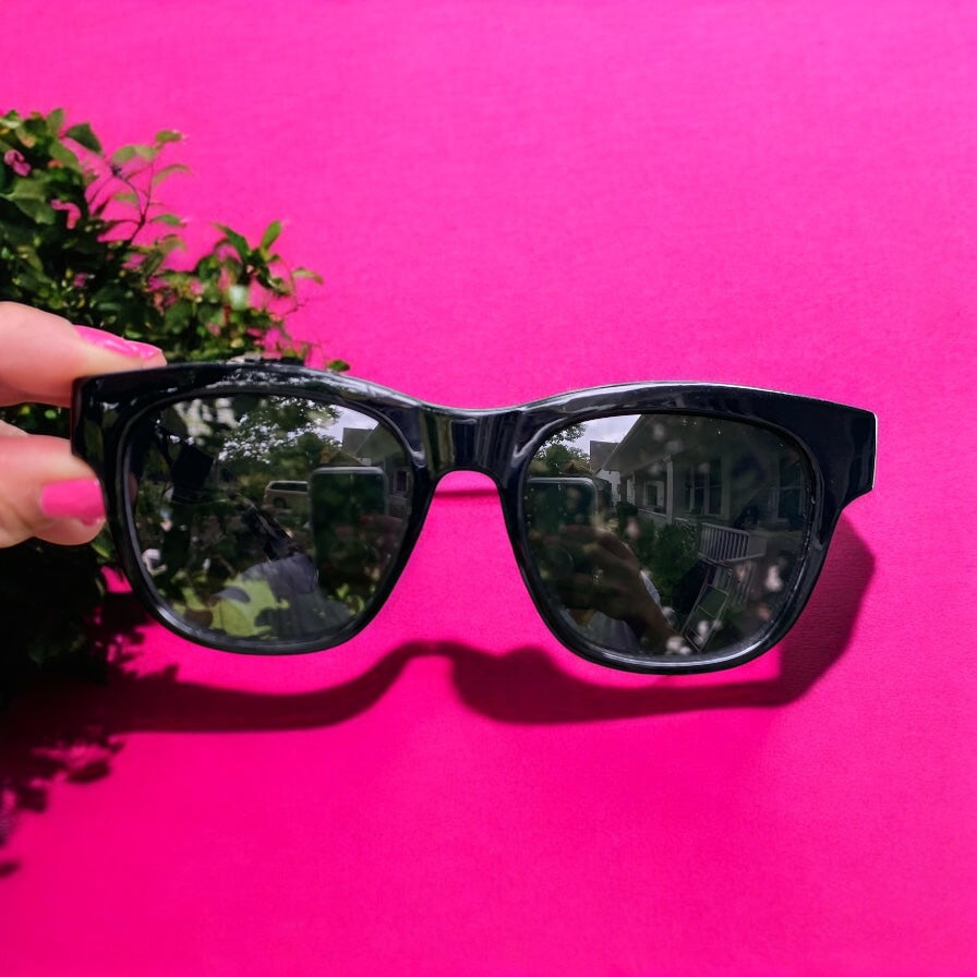 LIMITED EDITION "GET IT CHICA®" Sunglasses! *While Supplies Last.
